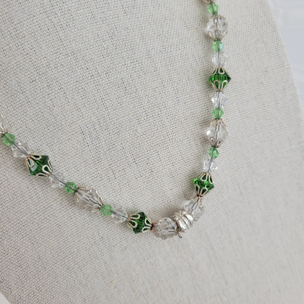 Green and Clear Faceted Crystal Beaded Necklace with Silver Filigree 18 Inch